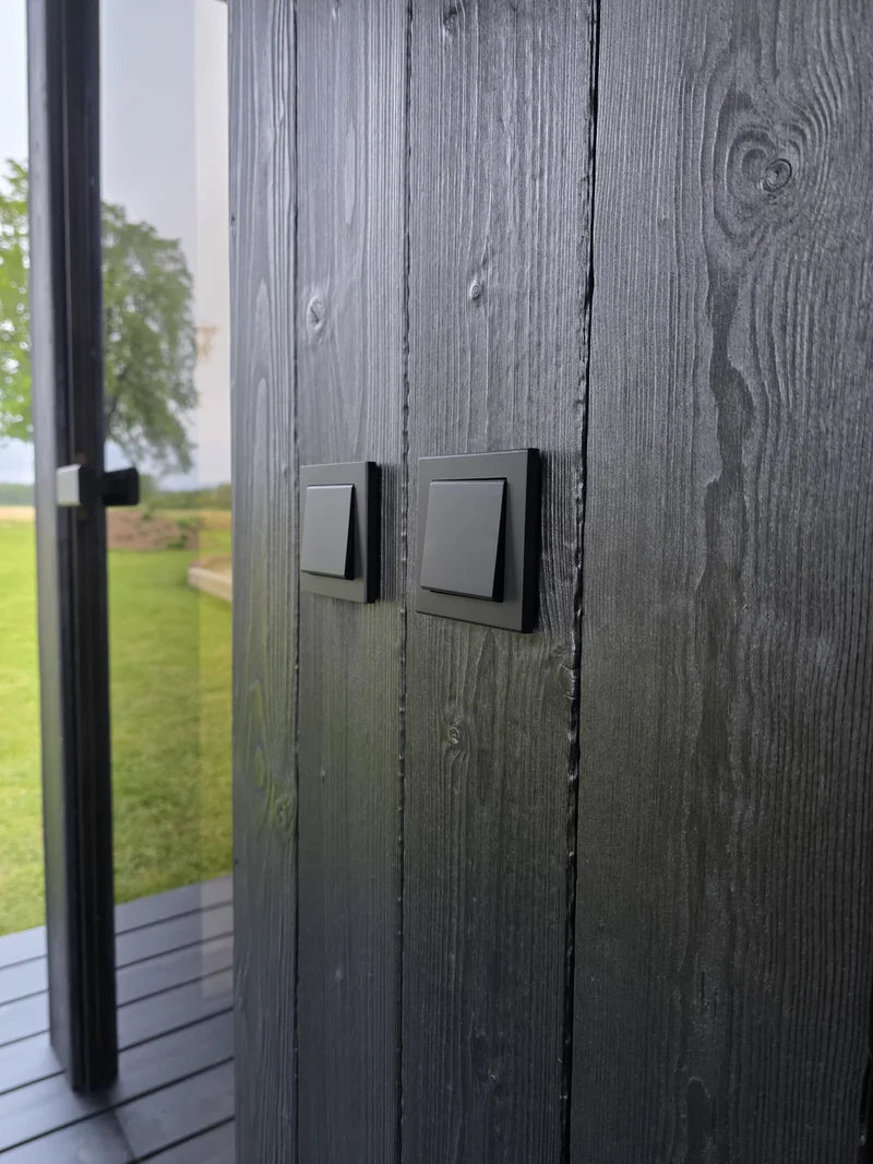 Pre Order Luxury Outdoor Sauna (Northern European Craftsmanship)