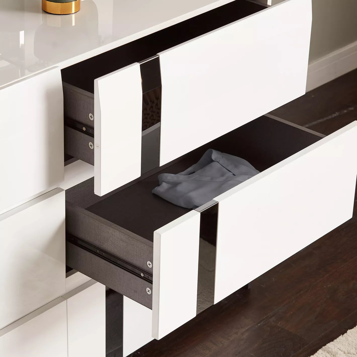 6-Drawer Dresser with Mirror, Engineered Wood For Modern Bedrooms-GCC Home Center