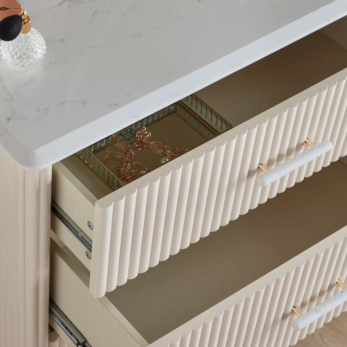 6-Drawer Dresser with Mirror, Modern Vanity Table-GCC Home Center