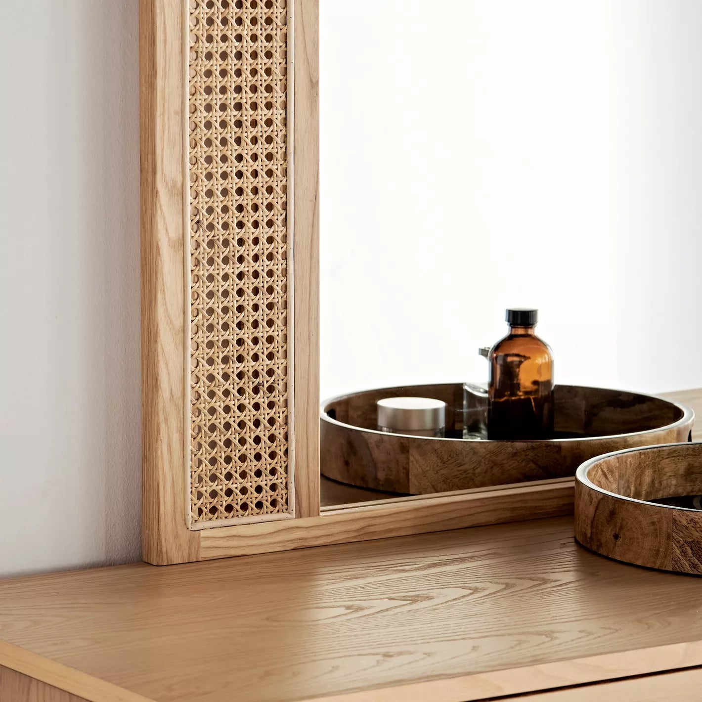 Solid Wood 6-Drawer Dresser With Mirror, Luxury Dressing Table For Organized Storage-GCC Home Center