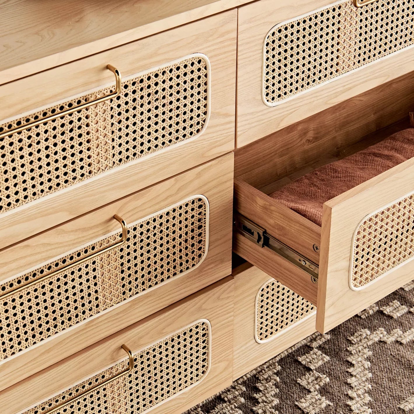 Solid Wood 6-Drawer Dresser With Mirror, Luxury Dressing Table For Organized Storage-GCC Home Center