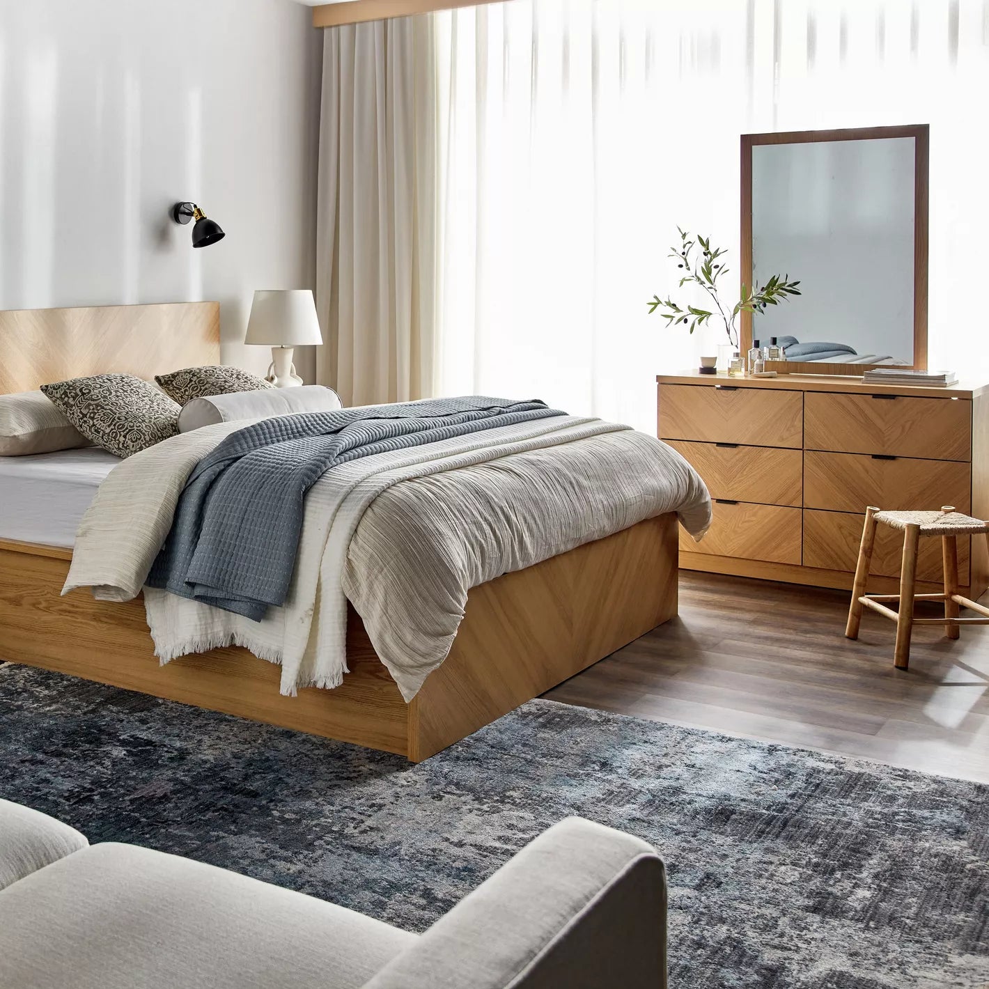 Dressing Table With 6-Drawer Dresser And Mirror, Vanity Table With Storage-GCC Home Center