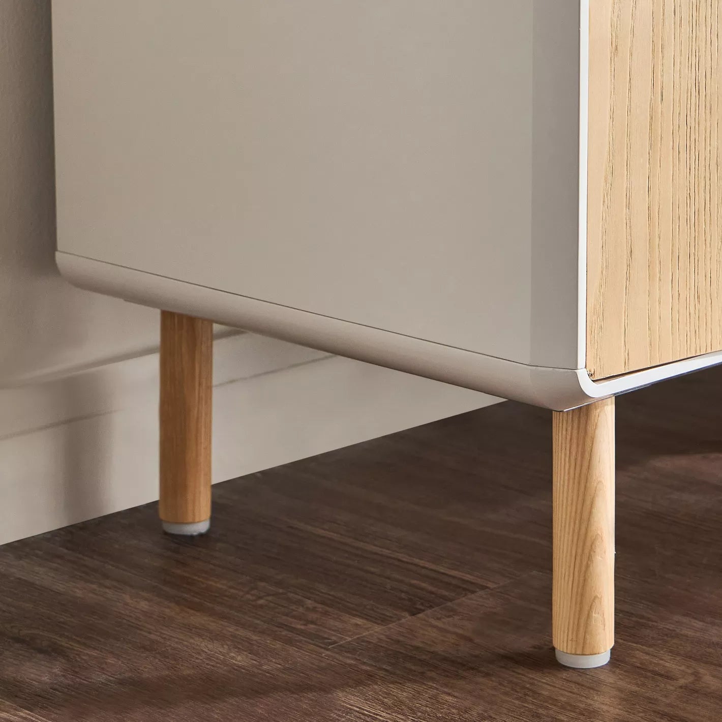 3-Drawer Dresser with Mirror, Modern Engineered Wood Dressing Table For Bedroom-GCC Home Center