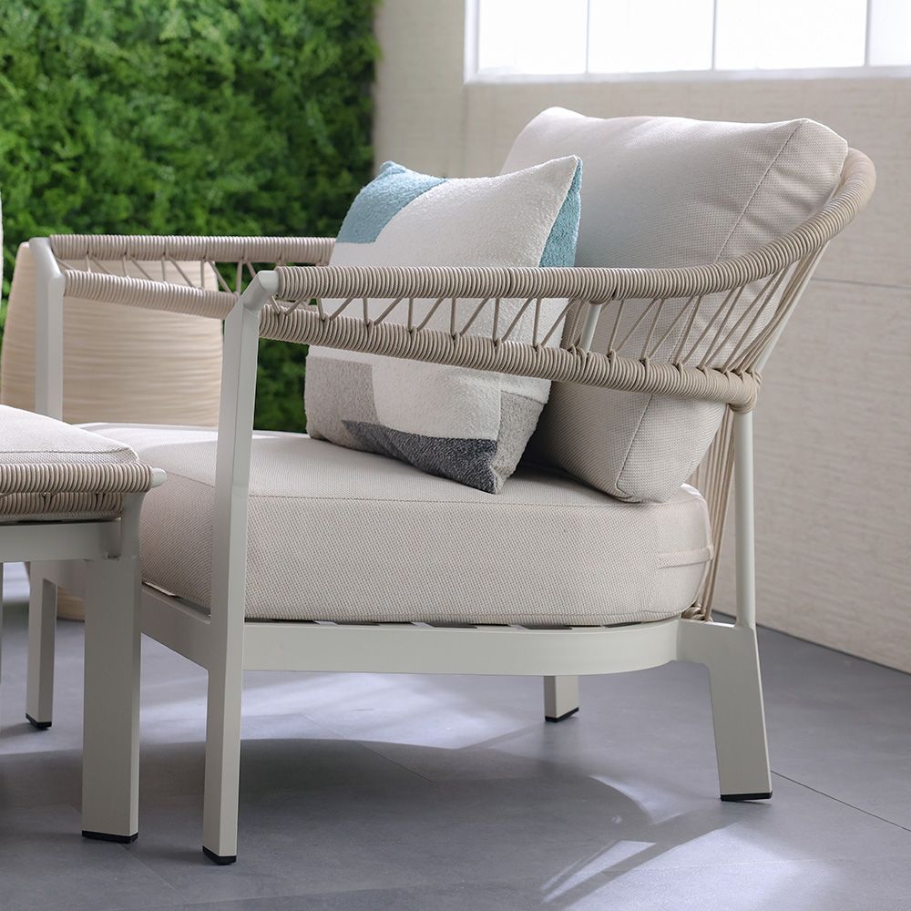Luxury 5-Seater Aluminum Rope Sofa Set with 2 Tables – Beige