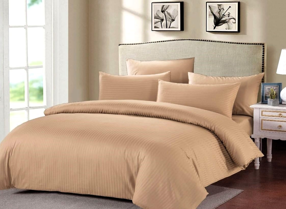 Generic Sleeping Bear 6-Piece Luxury King Size Cotton Bedsheet - Quilt Cover Set | 1 Fitted 200 * 200 Sheet + 1 Quilt Cover + 4 Pillow Cases (Beige)-GCC Home Center