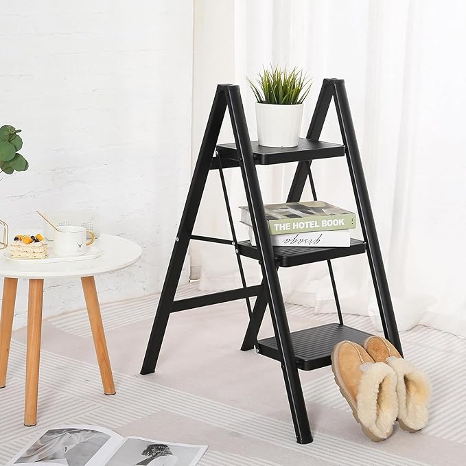 3-Step Folding Ladder – Heavy-Duty Steel, Anti-Slip Pedals, 150kg Load Capacity (Black)