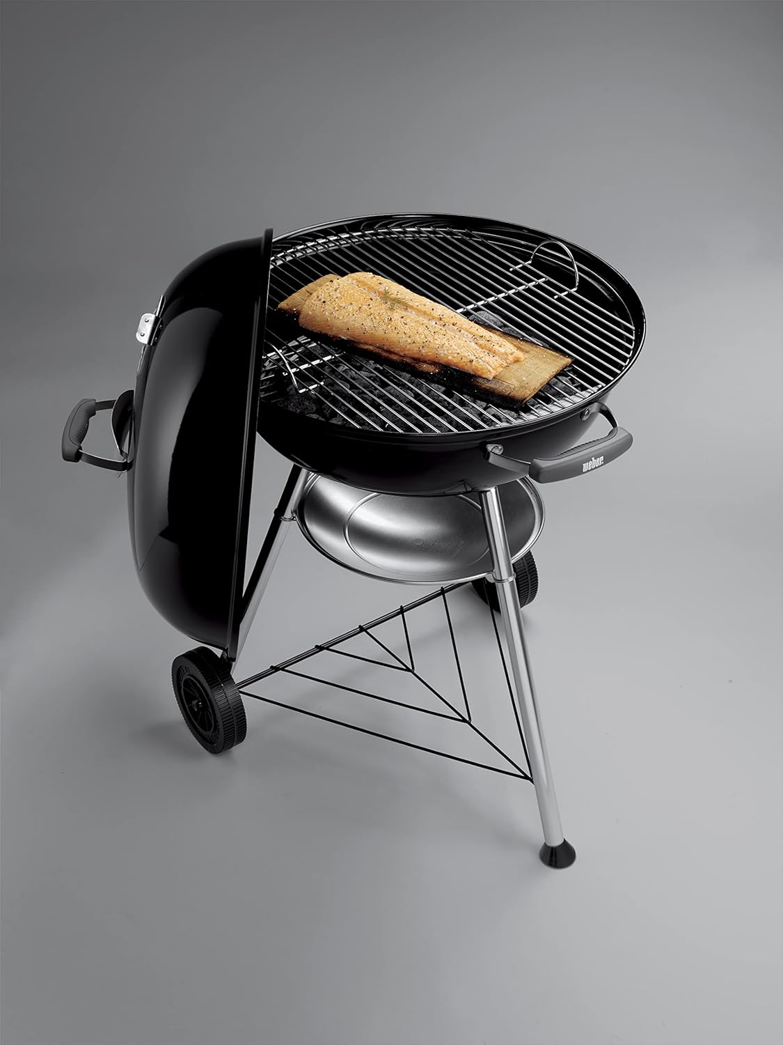 Weber Kettle Charcoal Grill Black 57cm|Premium Charcoal Grill |CHA_KET 1321004