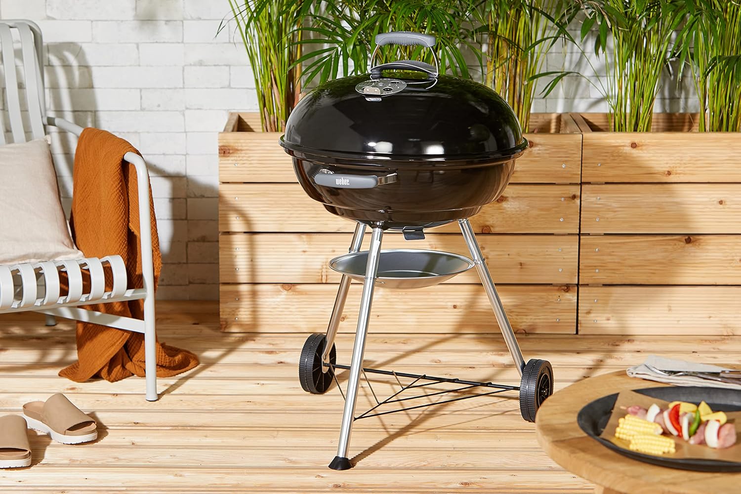 Weber Kettle Charcoal Grill Black 57cm|Premium Charcoal Grill |CHA_KET 1321004