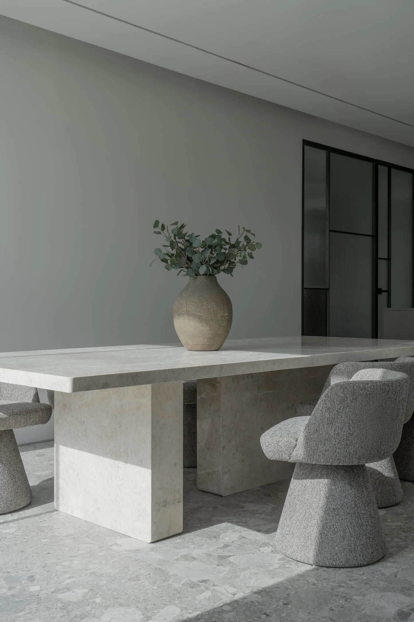Luxury Dining Table With Natural Stone (Marble Top)