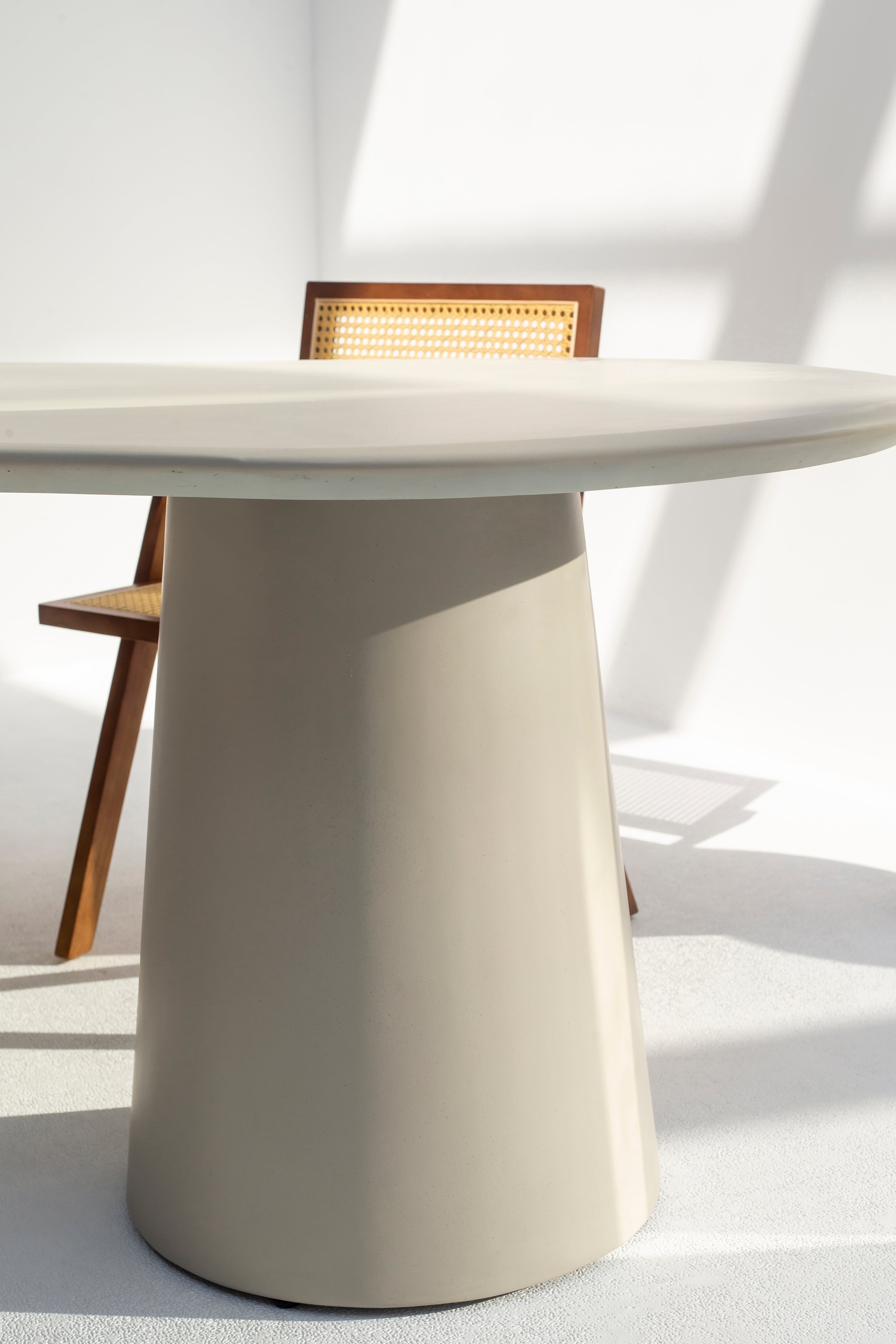 Dolce Concrete Dining Table With a Matte Finish-GCC Home Center