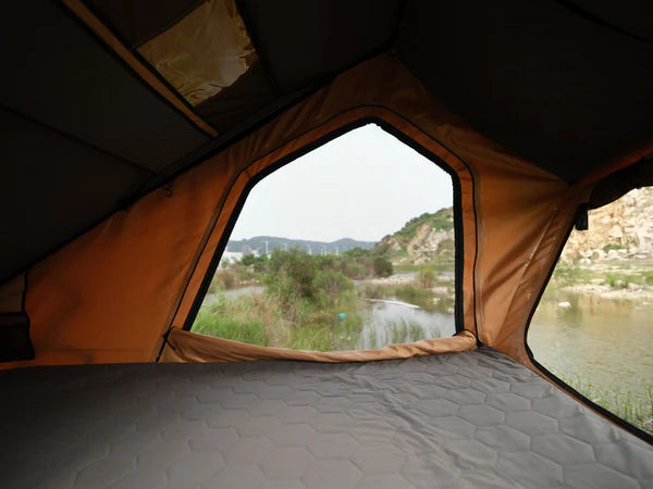 Design hard shell aluminum car roof top tent