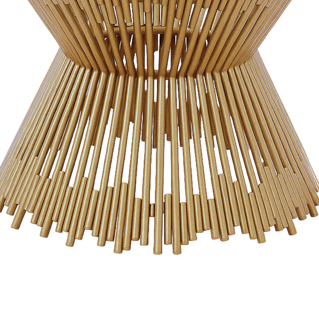 Luxury Metallic Finish Tempered Glass Top Prism Dining Table