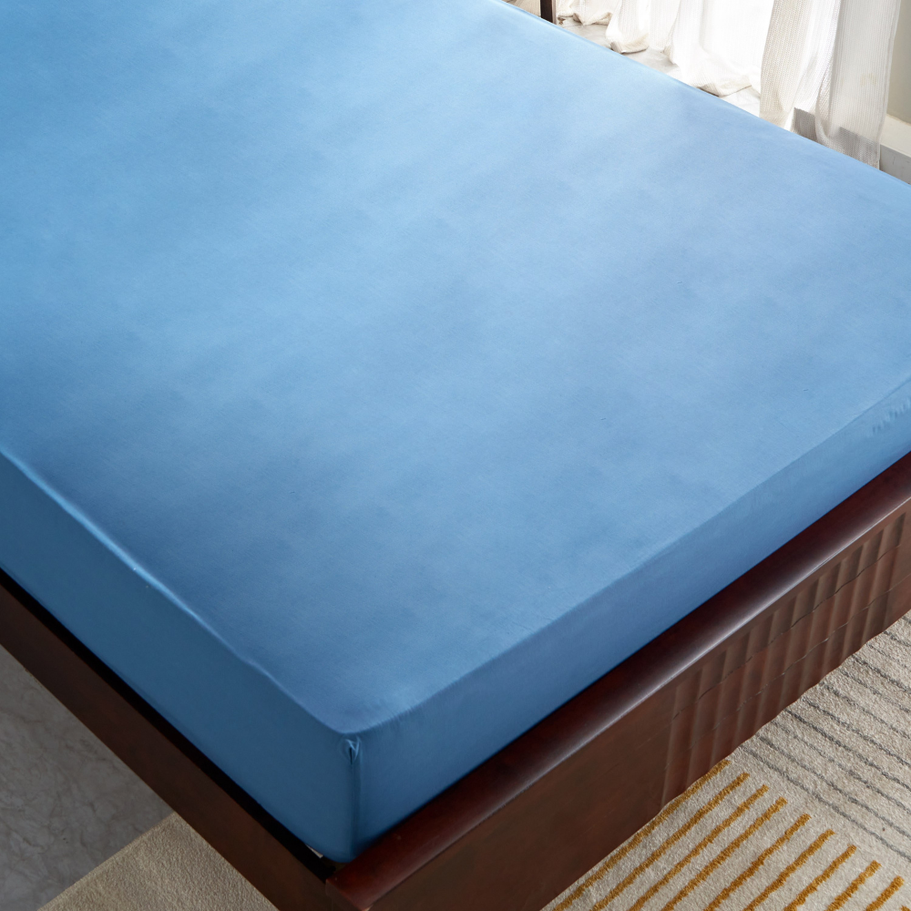 Soft & Durable Bristol Fitted Cotton Sheet – Double Size (140x200 cm)-GCC Home Center