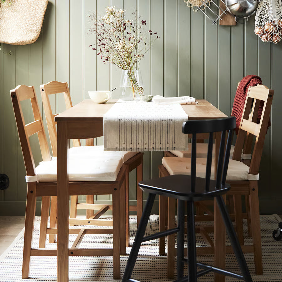 Solid Pine Table and 4 Chairs – Dining Set
