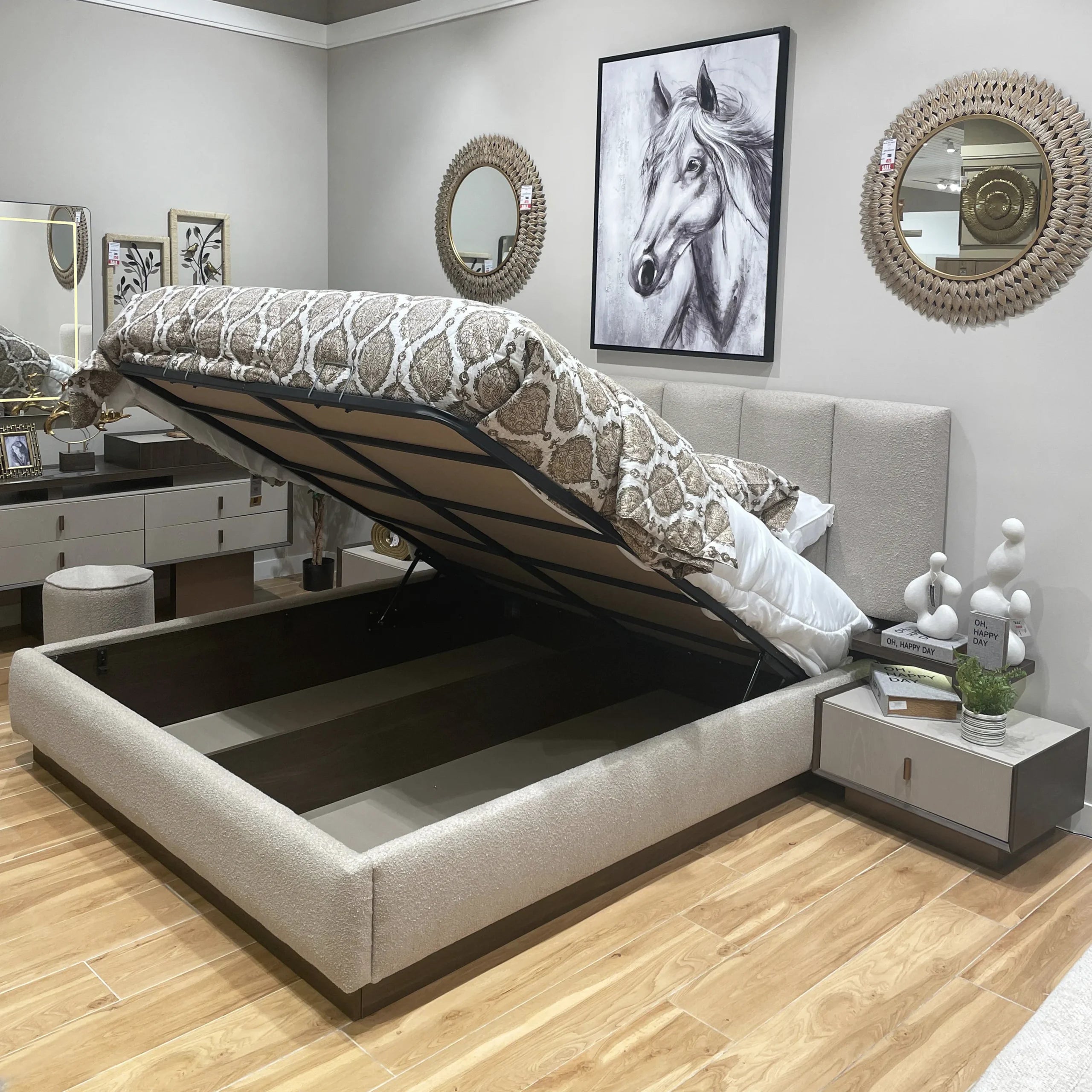 6 Pcs. King Bedroom Set (With Hydraulic Storage)
