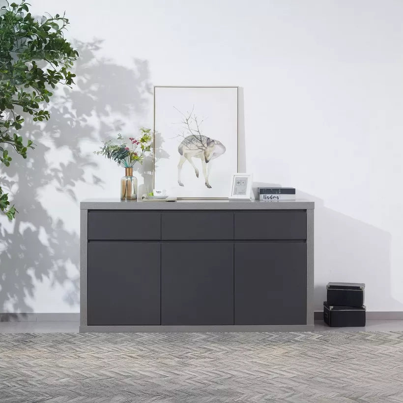 3-Door Sideboard with 3 Drawers