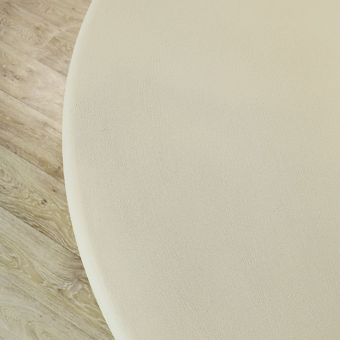 Round Wooden Dining Table – Minimalist Modern Design