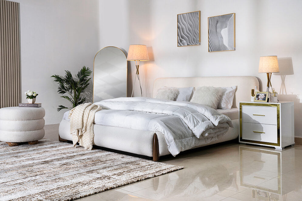 Modern Hydraulic Bed With Lift-Up Storage