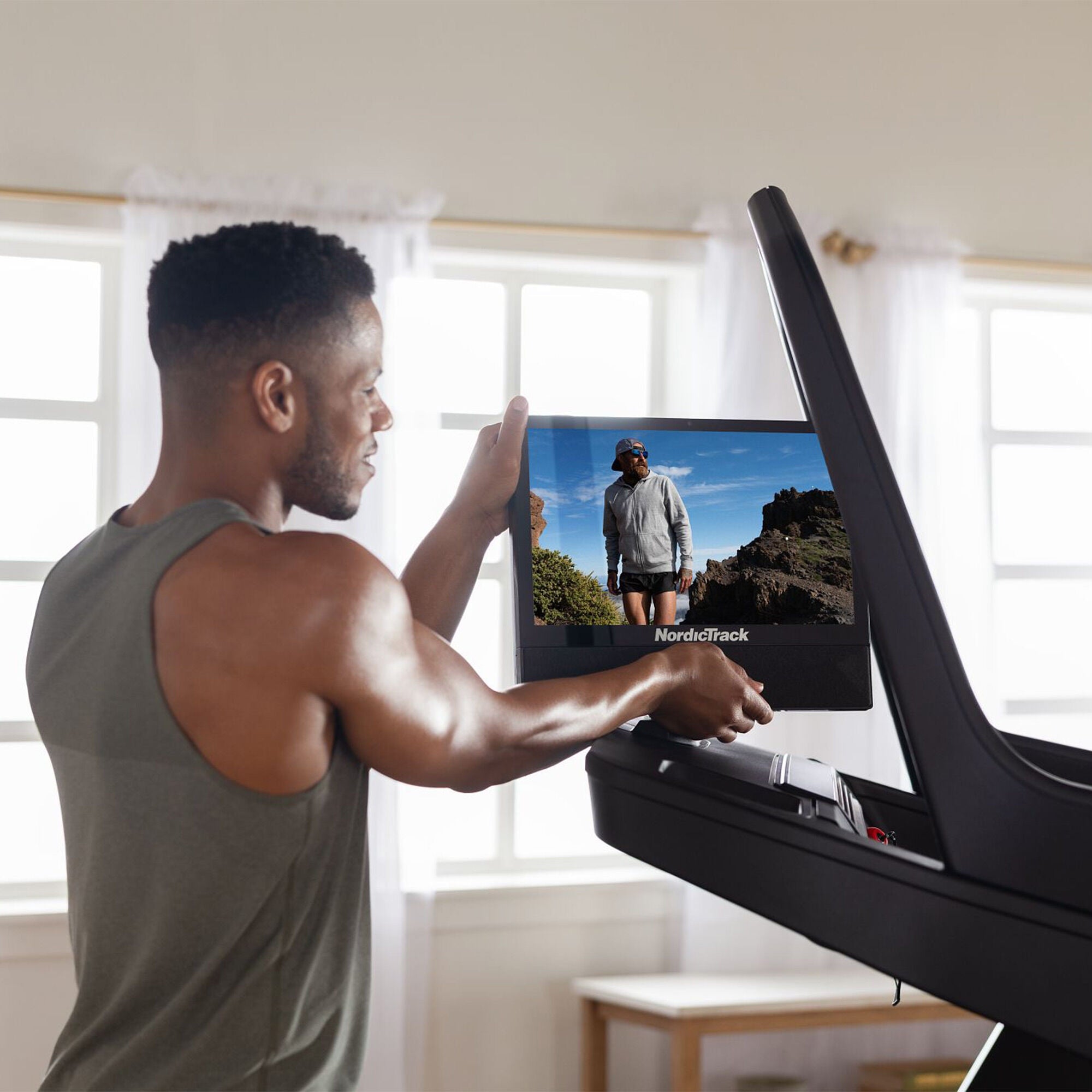 NordicTrack Elite X16i Treadmill