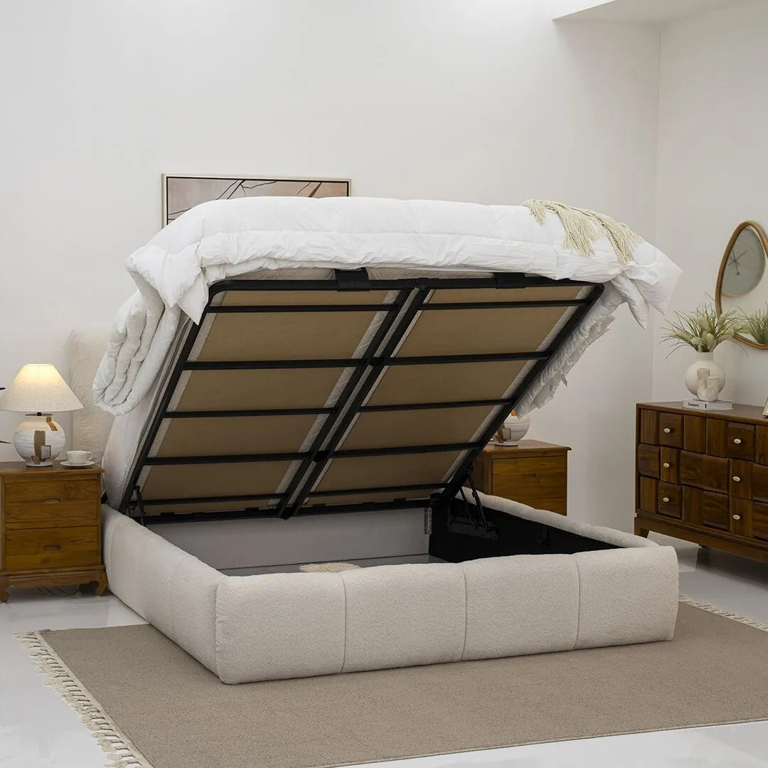 Sturdy MDF Hydraulic Bed With Lift-Up Storage