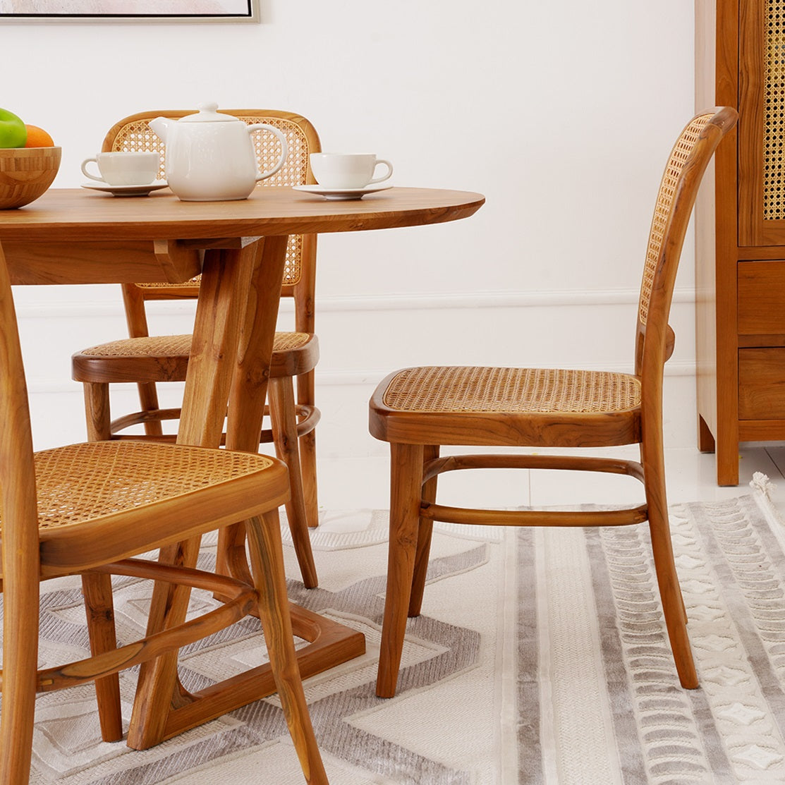 Elegant Solid Wood 6-Seater Dining Set