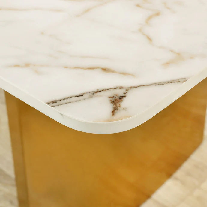 Luxury Natural Calacatta Marble Dining Table