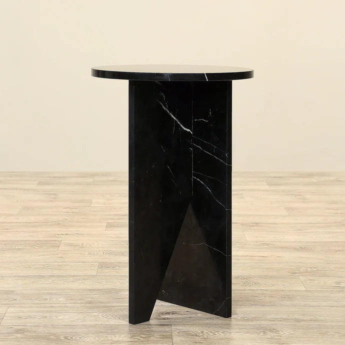 Natural Elegance Marble Side Table – Sleek Design