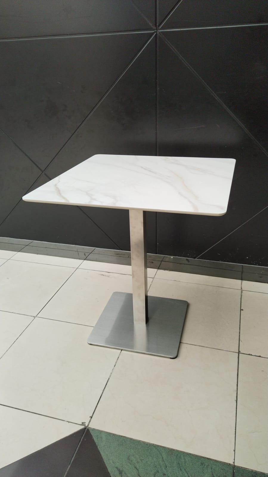 Chrome Base and Dual-Tone Design (White, 80x80-GCC Home Center