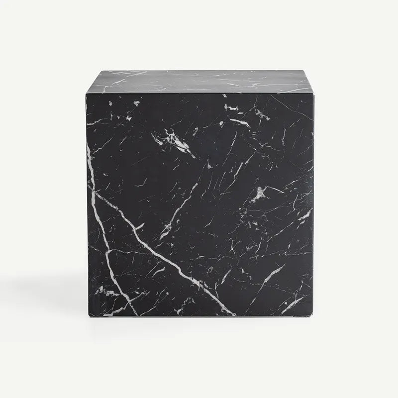 Elegant Coffee Table – Black